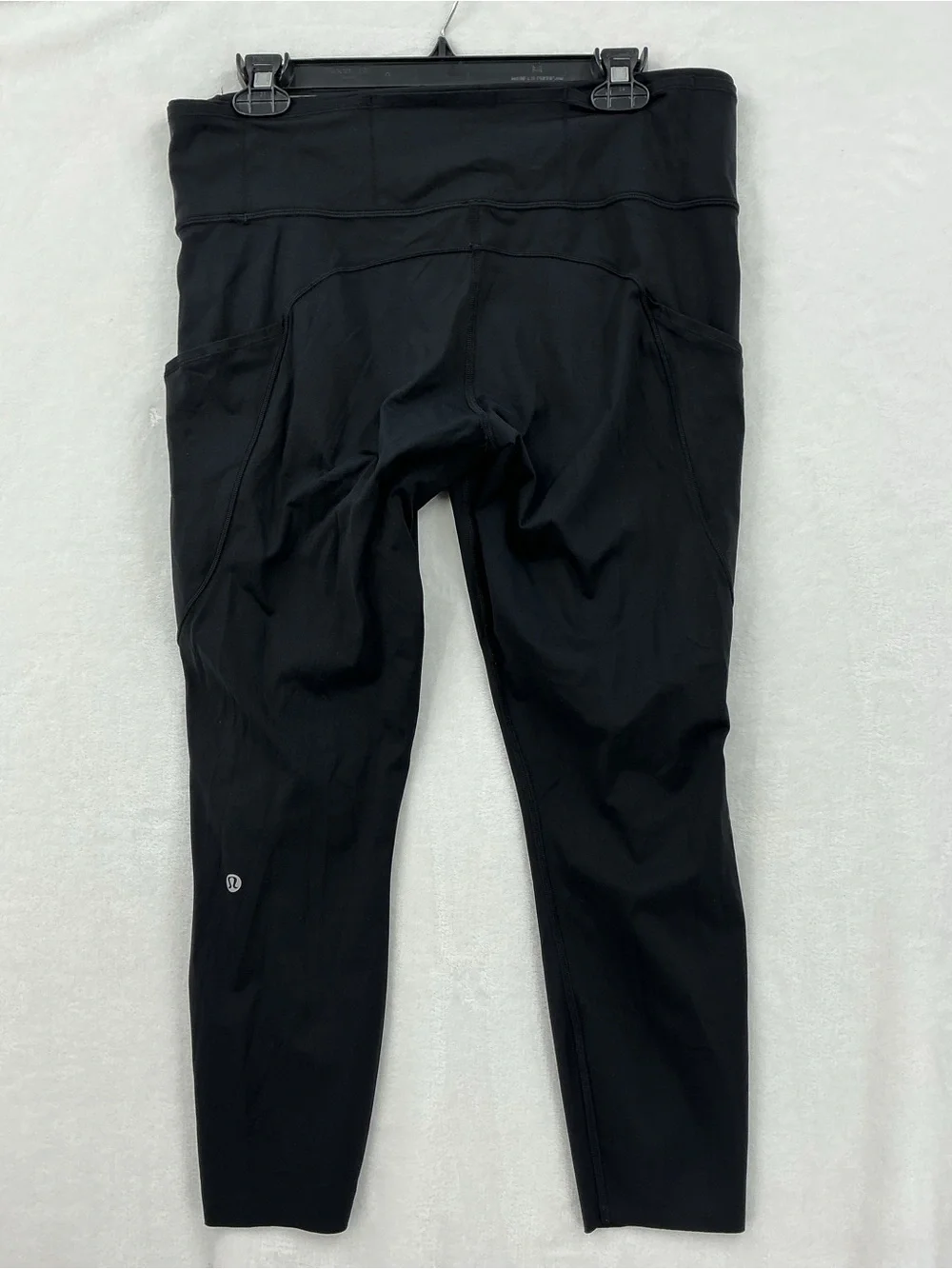 lululemon athletica Black High-Rise Workout Leggings with Inner Waistband 1077
